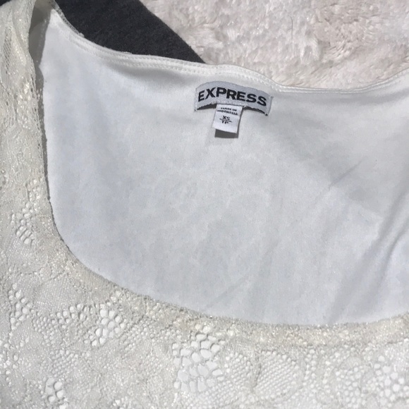 Exspress two piece - Picture 2 of 6